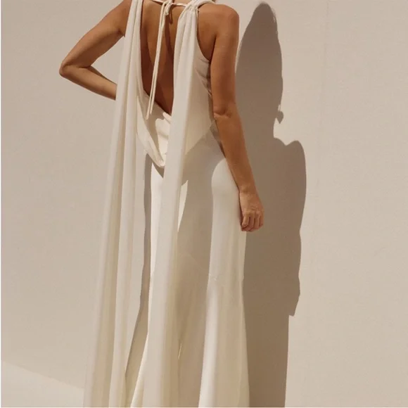 Runaway the Label - Gabriella Maxi Dress - Ivory - XS - Picture 3 of 8